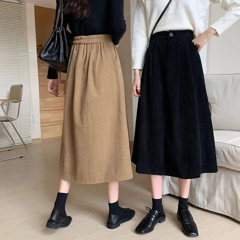 Women’s Vintage Corduroy Pleated Skirt