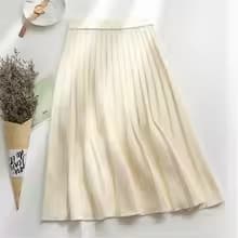 Elegant Women's Knitted Mid Skirt - Image 3
